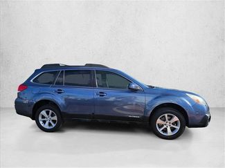 Used 2013 Subaru Outback 3.6R Limited video 4