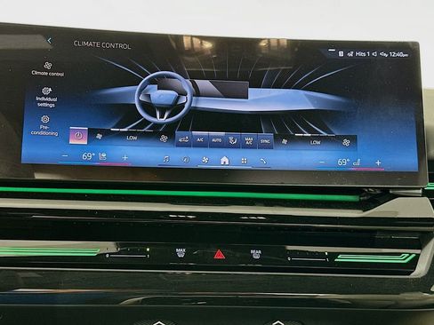 Used 2026 BMW 530i xDrive 530i xDrive w/ M Sport Package image 14