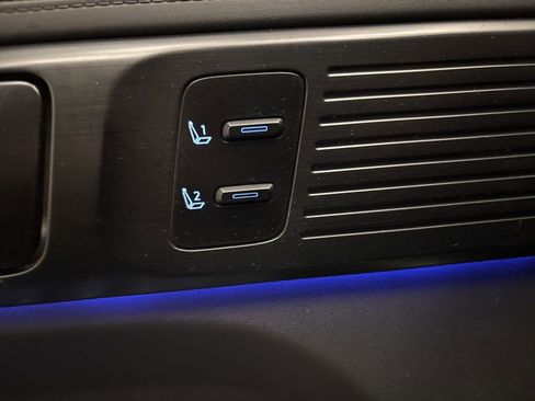 Used 2024 Hyundai Santa Fe Calligraphy image 11