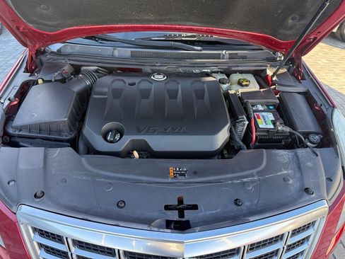 Used 2013 Cadillac XTS Luxury image 37