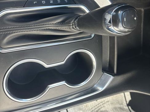 Used 2019 Chevrolet Traverse LS image 32