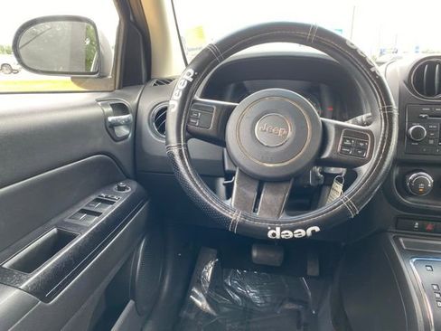 Used 2016 Jeep Compass Sport w/ Power Value Group FWD image 19