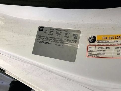Used 2018 Chevrolet Camaro ZL1 RWD image 13