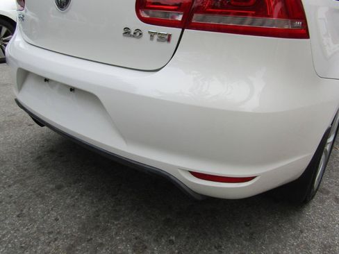 Used 2013 Volkswagen Eos Komfort FWD image 11