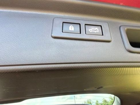 Used 2023 Subaru Forester Premium AWD/4WD image 10