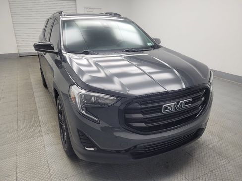 Used 2020 GMC Terrain SLE w/ Driver Convenience Package FWD image 14