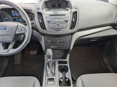 Used 2017 Ford Escape S image 7