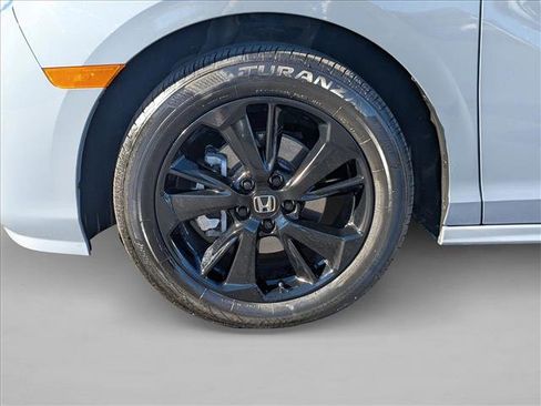 Used 2024 Honda Odyssey Sport image 27