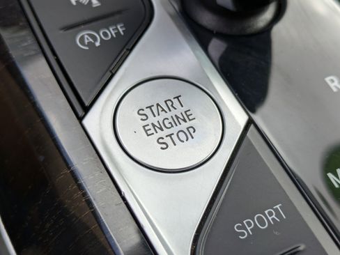 Used 2023 BMW 430i xDrive Convertible w/ M Sport Package image 26