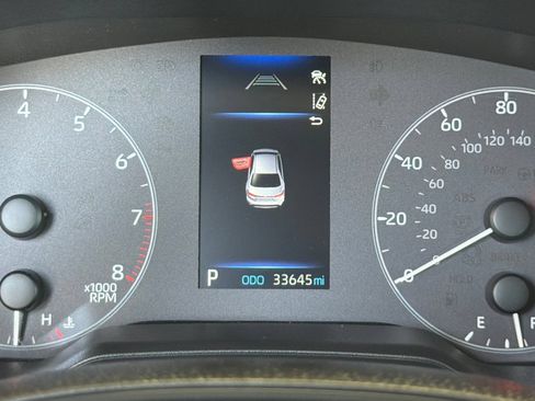 Certified 2025 Toyota Corolla LE FWD image 25