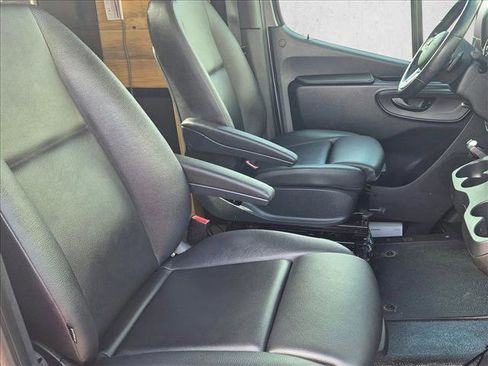 Used 2022 Mercedes-Benz Sprinter 2500 image 19