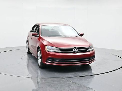 Used 2017 Volkswagen Jetta S image 5