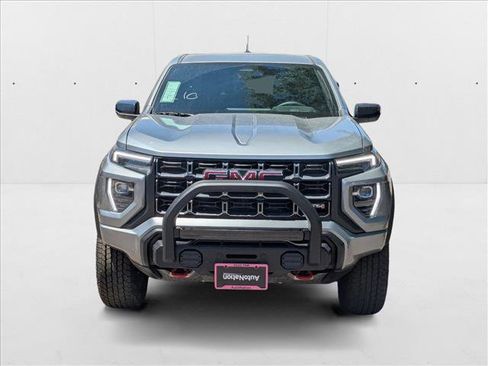New 2025 GMC Canyon AT4 w/ Off-Road Front Bumper Package AWD/4WD image 6