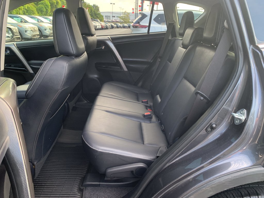 Used 2018 Toyota RAV4 Limited w/ All Weather Liner Package FWD image 22