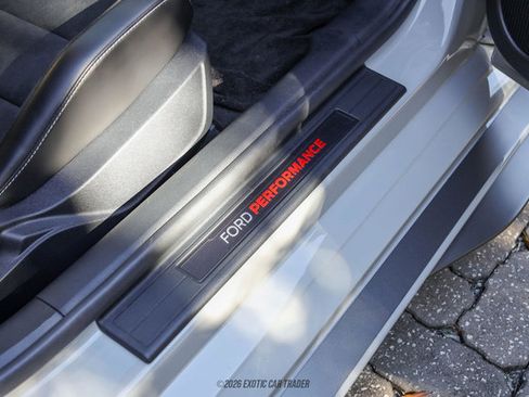 Used 2020 Ford Mustang Shelby GT500 w/ Technology Package image 26