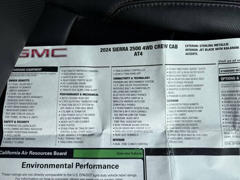 Used 2024 GMC Sierra 2500 AT4 w/ AT4 Premium Plus Package AWD/4WD image 27