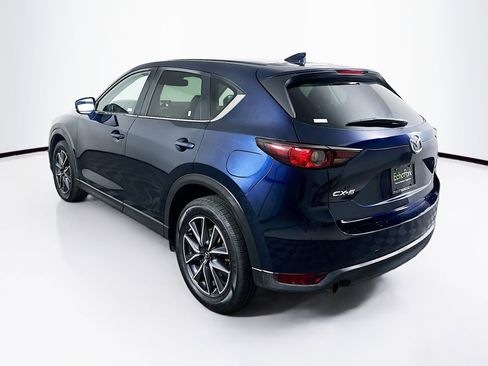 Used 2018 MAZDA CX-5 Touring w/ Preferred Equipment Package FWD image 5