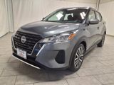 Used 2024 Nissan Kicks SV image 3