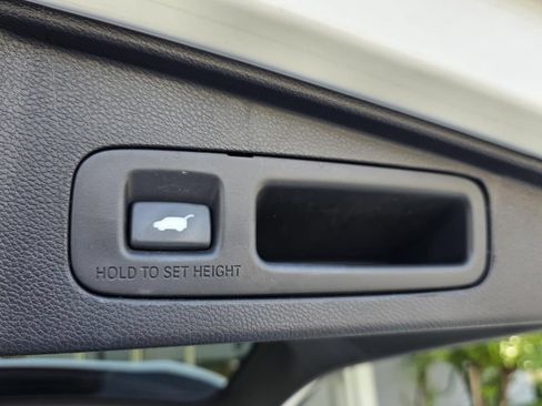 Used 2022 Honda CR-V EX-L image 14