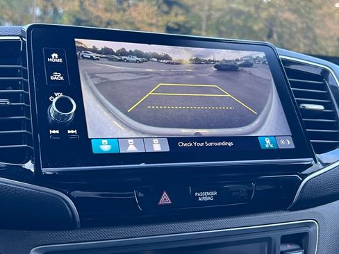 Used 2024 Honda Ridgeline Sport image 29