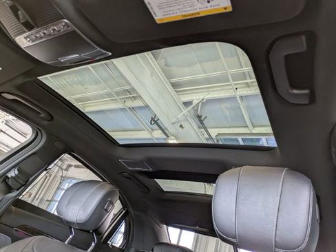 Used 2020 Mercedes-Benz S 450 4MATIC Sedan image 17