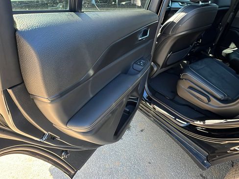 New 2025 Jeep Grand Cherokee L Altitude image 19