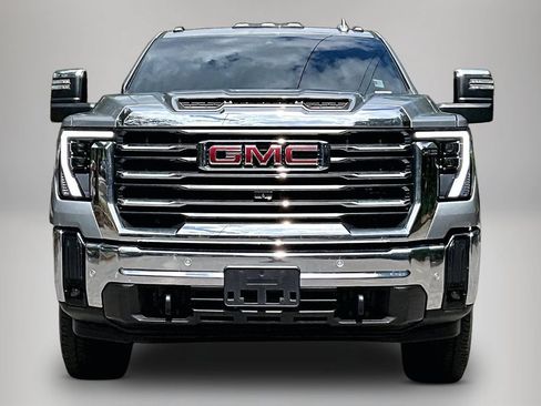 Used 2024 GMC Sierra 2500 SLT w/ SLT Convenience Package AWD/4WD image 3