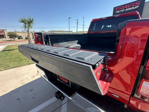 Used 2023 GMC Sierra 2500 SLE w/ SLE Value Package; image 13