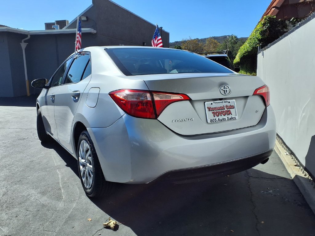 Certified 2018 Toyota Corolla LE FWD image 7