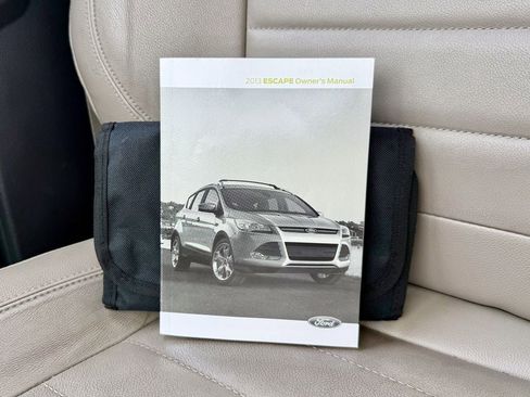 Used 2013 Ford Escape SEL AWD/4WD image 29