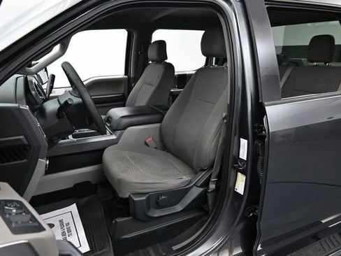 Used 2016 Ford F150 XLT RWD image 10