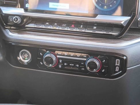 Used 2023 Chevrolet Silverado 1500 RST RWD image 14