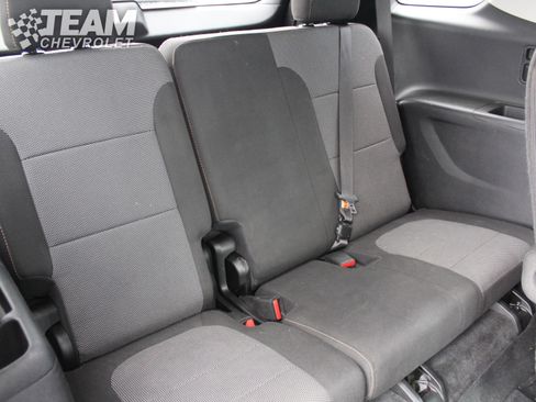 Used 2019 Chevrolet Traverse LT w/ LPO, Floor Liner Package image 27