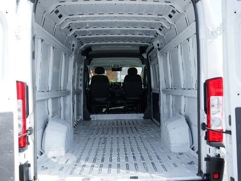 Used 2023 RAM ProMaster 3500 FWD image 8