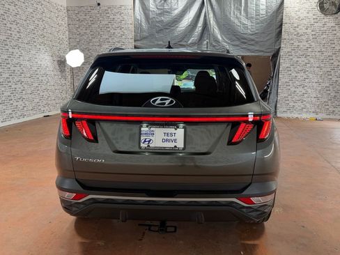Used 2022 Hyundai Tucson SEL w/ Convenience Package FWD image 5