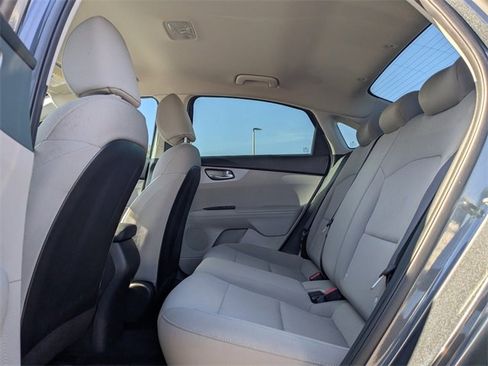 Certified 2021 Kia Forte LXS image 14