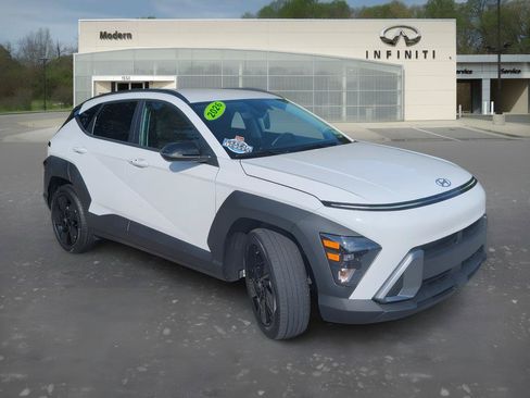 Used 2026 Hyundai Kona SEL Sport FWD image 2