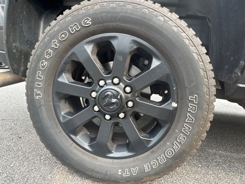 Used 2025 RAM 2500 Big Horn AWD/4WD image 18
