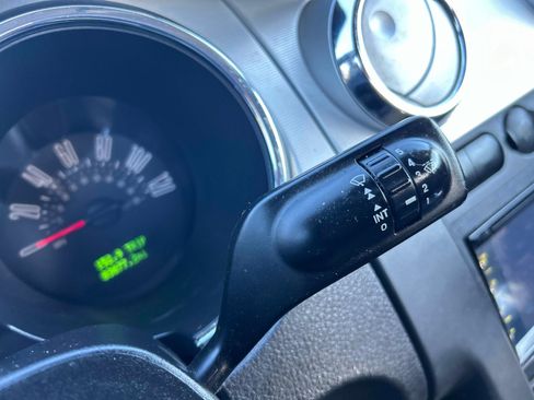 Used 2007 Ford Mustang Premium image 22