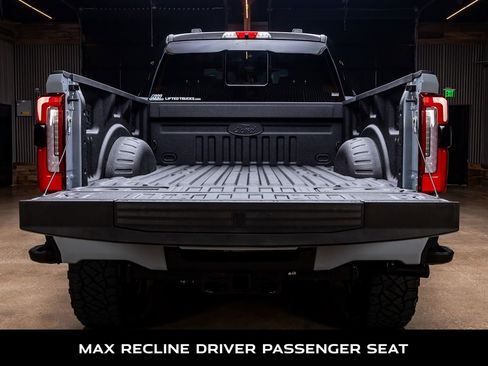 Used 2026 Ford F250 Platinum AWD/4WD image 9