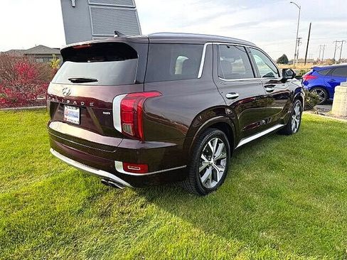 Used 2022 Hyundai Palisade Limited image 4