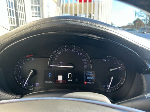 Used 2019 Cadillac XTS Luxury image 12