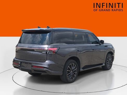 Used 2025 INFINITI QX80 Autograph AWD/4WD image 5