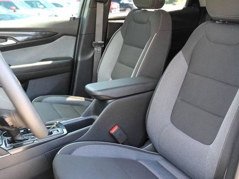 Used 2025 Chevrolet TrailBlazer LT AWD/4WD image 11