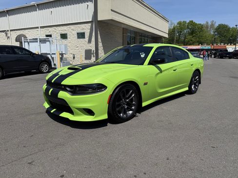 Used 2023 Dodge Charger Scat Pack w/ Plus Group image 3