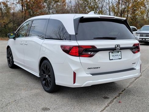 New 2026 Honda Odyssey Sport-L image 4