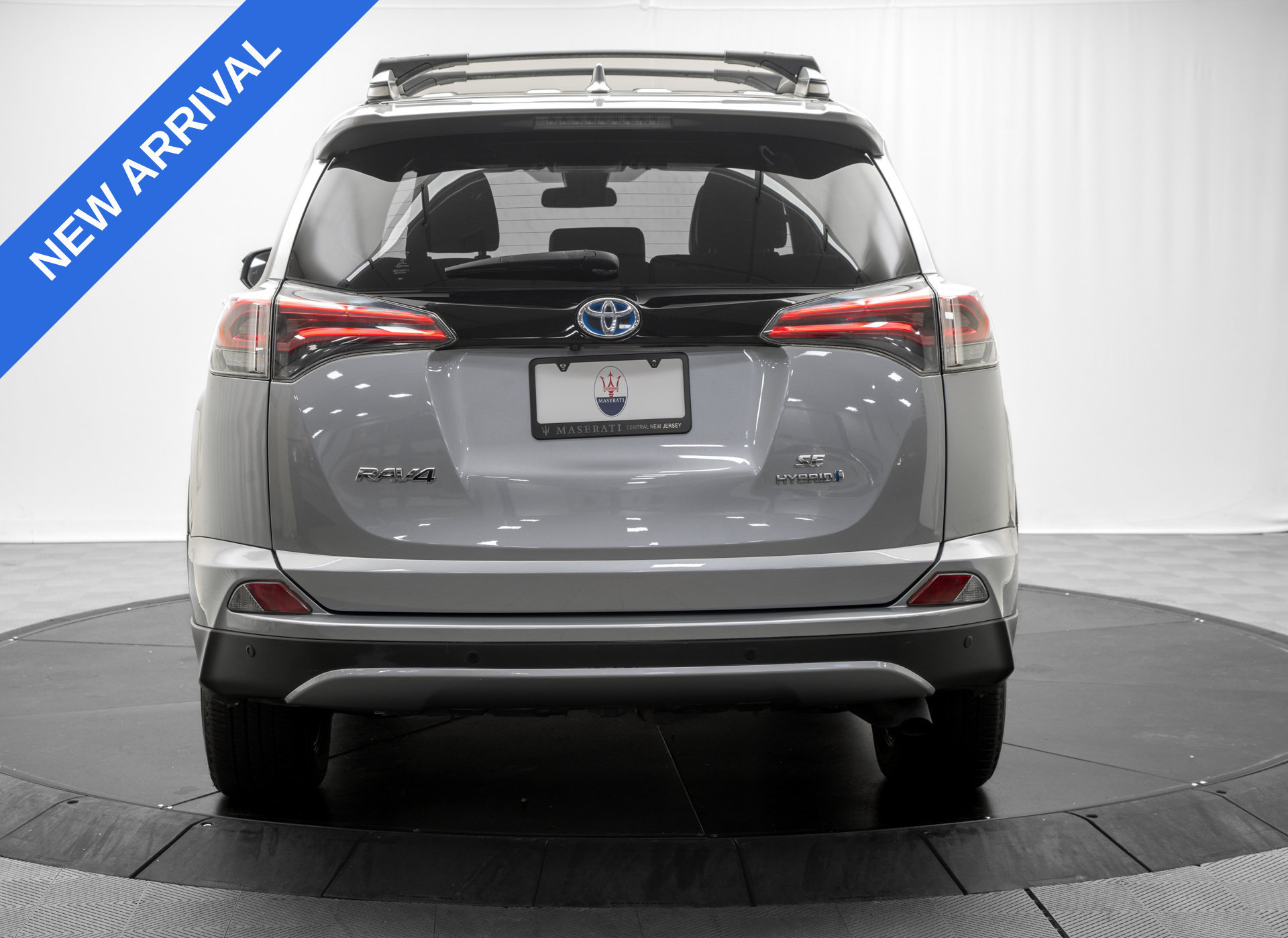 Used 2017 Toyota RAV4 SE w/ Advanced Technology Package AWD/4WD image 6