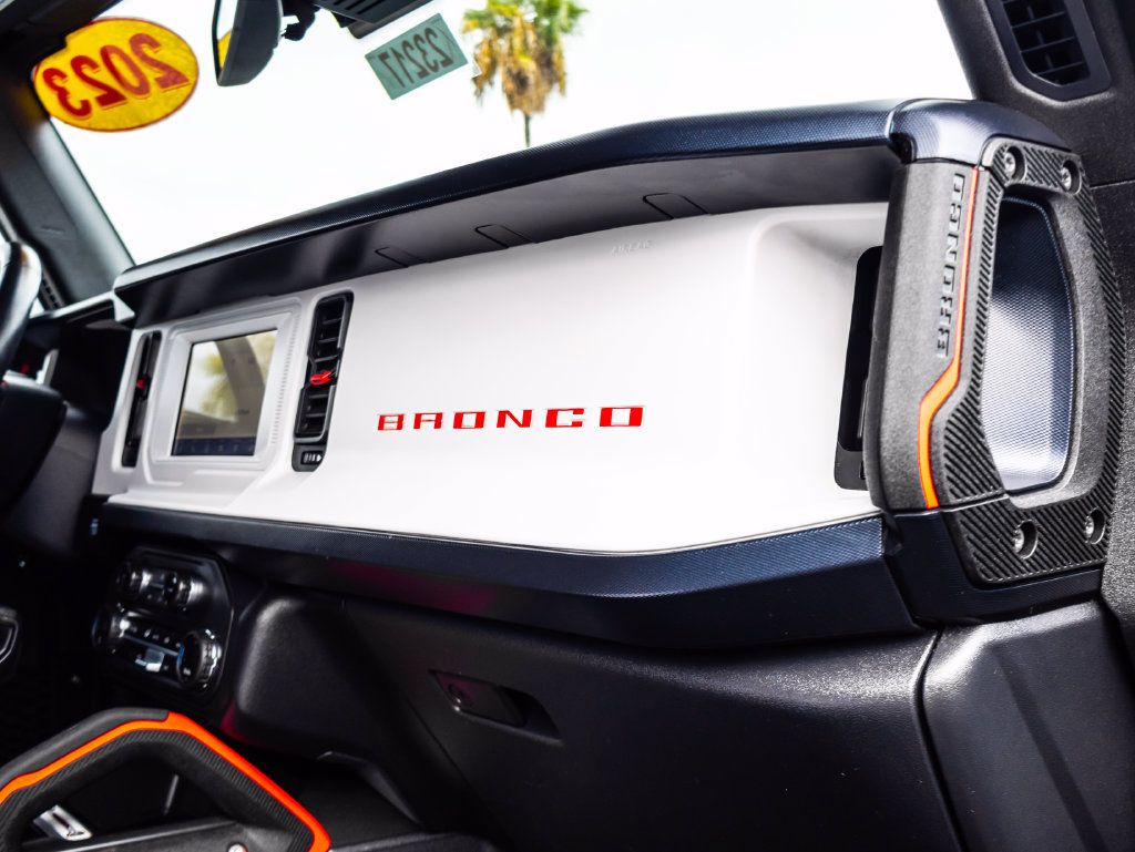 Used 2023 Ford Bronco Heritage Edition AWD/4WD image 33