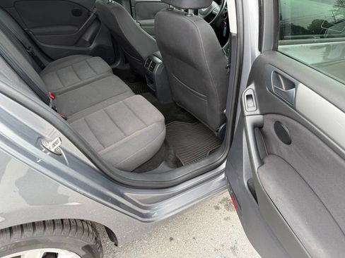 Used 2014 Volkswagen Golf TDI FWD image 11