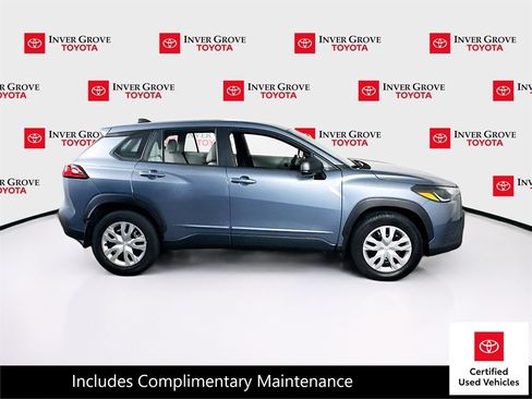 Certified 2023 Toyota Corolla Cross L AWD/4WD image 4